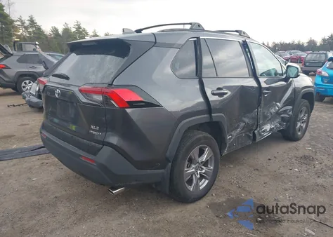 2023 Toyota Rav4 Hybrid Xle z USA, uszkodzony, nr VIN 4T3RWRFV3PU099996